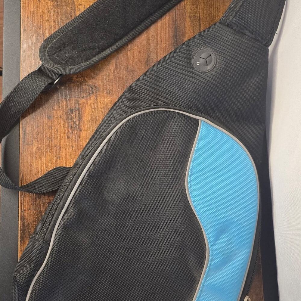 Nintendo Wii Sling Shoulder Bag Backpack Carrying Case RARE!